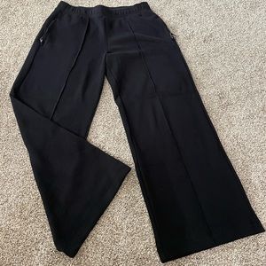 Old Navy Wide Leg Sweatpant